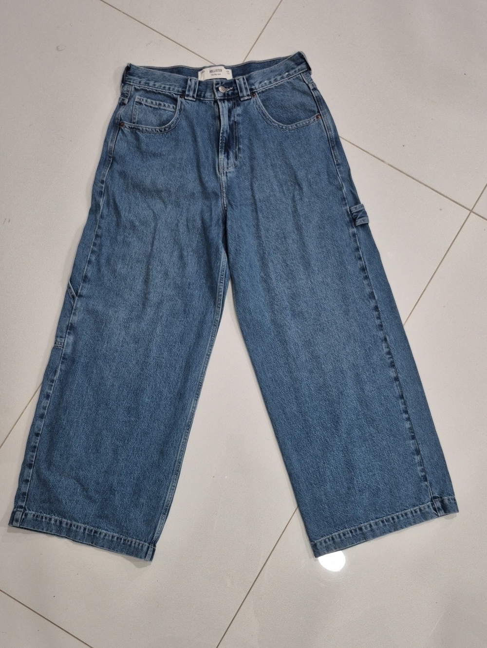 Hollister Relaxed Wide-Leg Blue Denim Jeans